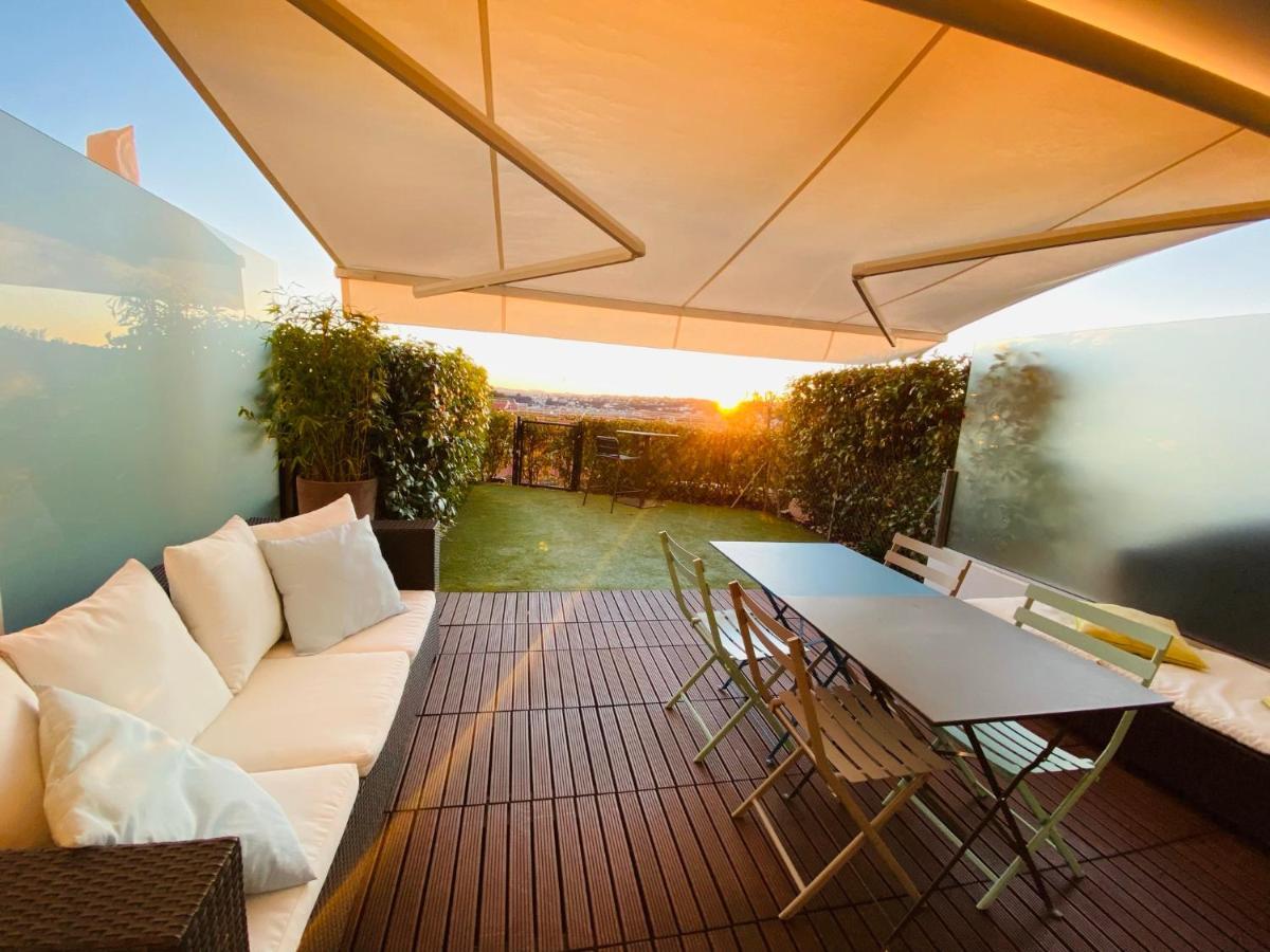 Luxury Flat Panoramic View - Swimming Pool - Parking - Terrace Nizza